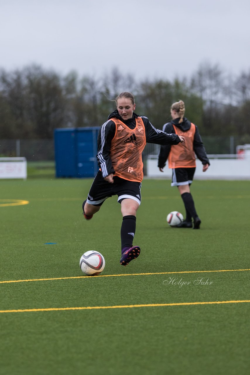 Bild 105 - Frauen Union Tornesch - Victoria : Ergebnis: 4:2